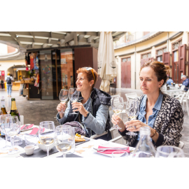 Private Valencia Walking Tour | Wine Tasting & Tapas with Valeria